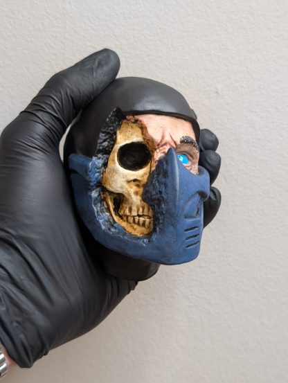 Sub Zero Statue Mini Skull